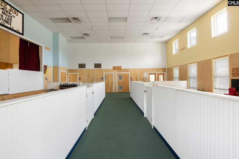 Rare opportunity to purchase a purpose-built educational and - photo 25