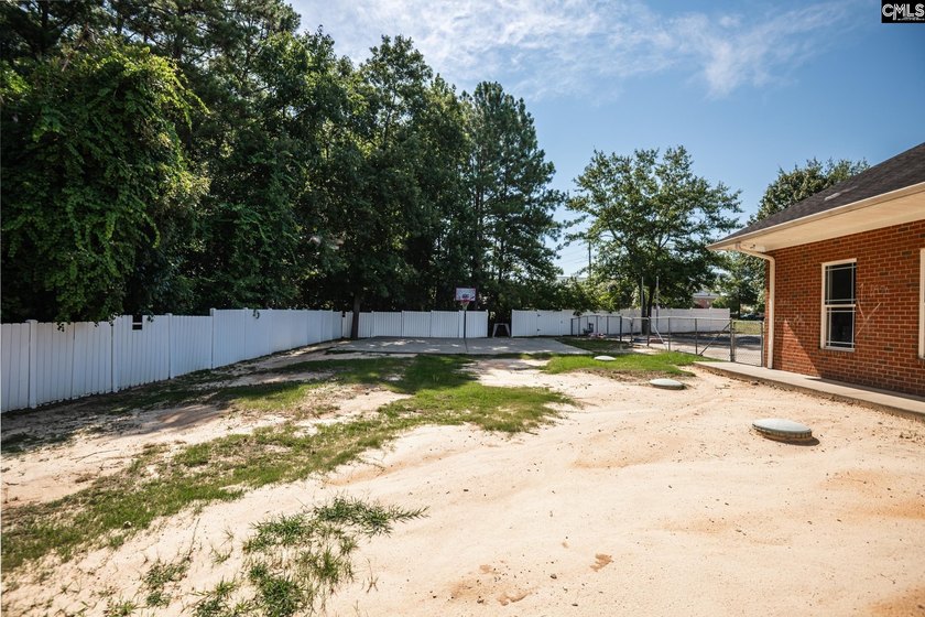 Rare opportunity to purchase a purpose-built educational and - photo 39