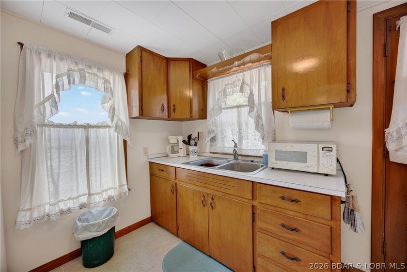 Welcome to 1146 Stoddard Lane, where breathtaking main channel - photo 23