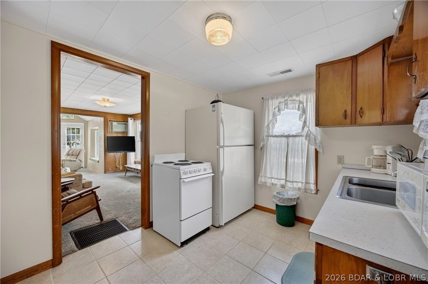 Welcome to 1146 Stoddard Lane, where breathtaking main channel - photo 24