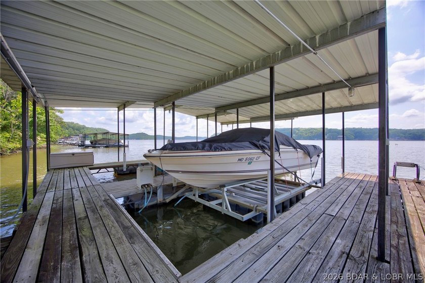 Welcome to 1146 Stoddard Lane, where breathtaking main channel - photo 41