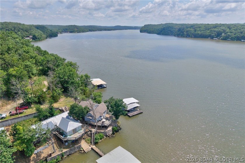 Welcome to 1146 Stoddard Lane, where breathtaking main channel - photo 49