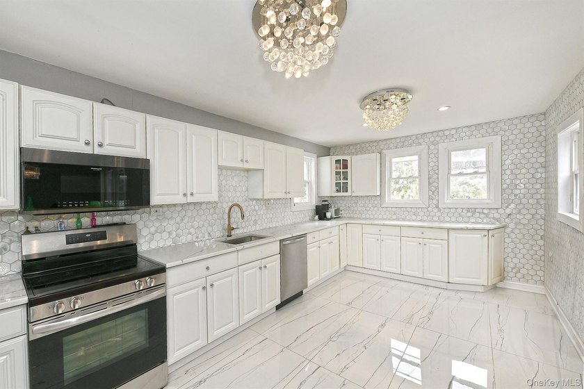 Great Location!! Create your dream home in this sunlit expanded - photo 3