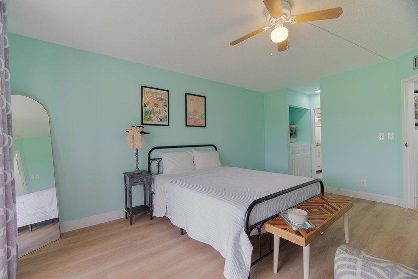 Welcome to this spacious 2-bedroom, 2-bath condominium located - photo 14