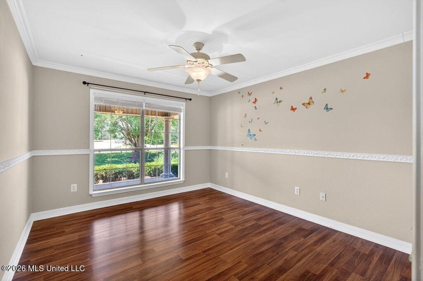 Spacious 4 bed, 3 bath single-story home in South Pointe with - photo 17