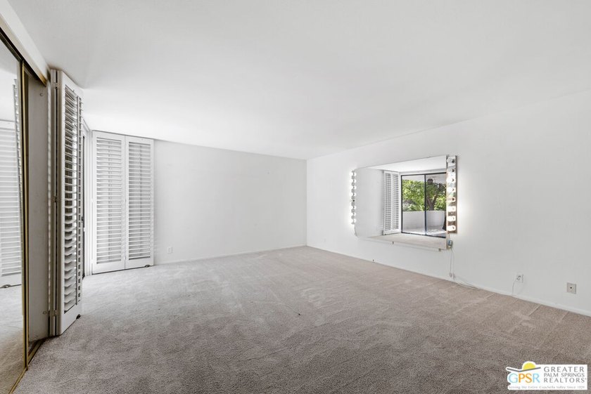 Experience Mid-Century Modern Living in Canyon Estates! This - photo 19