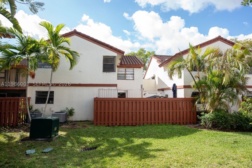 Welcome to 333 Ives Dairy Rd, Unit 6 - a spacious 3-bedroom - photo 3