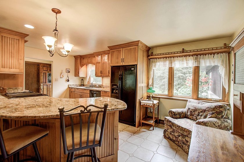 Watch gorgeous sunsets over 100' sand frontage on exclusive and - photo 14