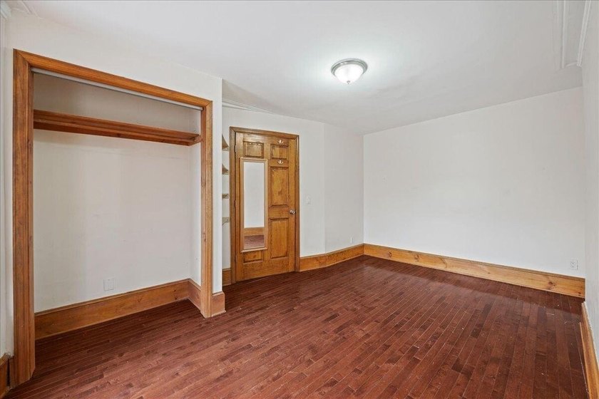 Located in the heart of Bedford-Stuyvesant, this solid brick - photo 5