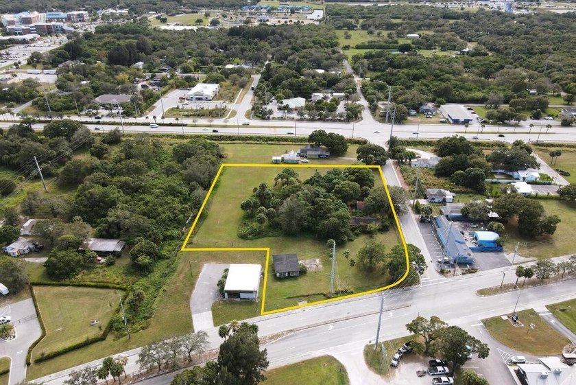 Rare opportunity to purchase 2.79 acres of commercial land - photo 14