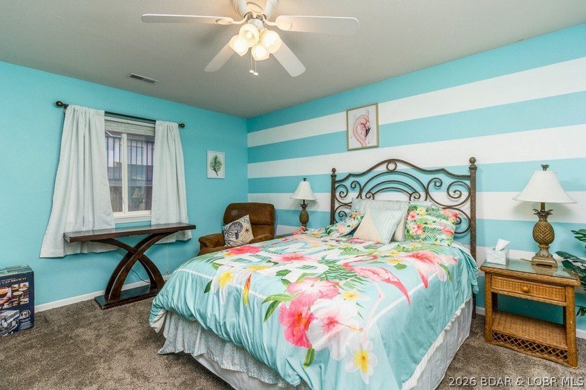 Enjoy easy lake living in this well-maintained 3-bedroom, 2-bath - photo 23