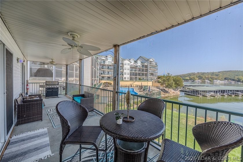 Enjoy easy lake living in this well-maintained 3-bedroom, 2-bath - photo 26