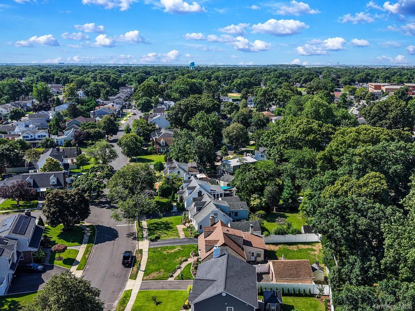 Welcome to the sought after Briarcliff community in Merrick! - photo 34