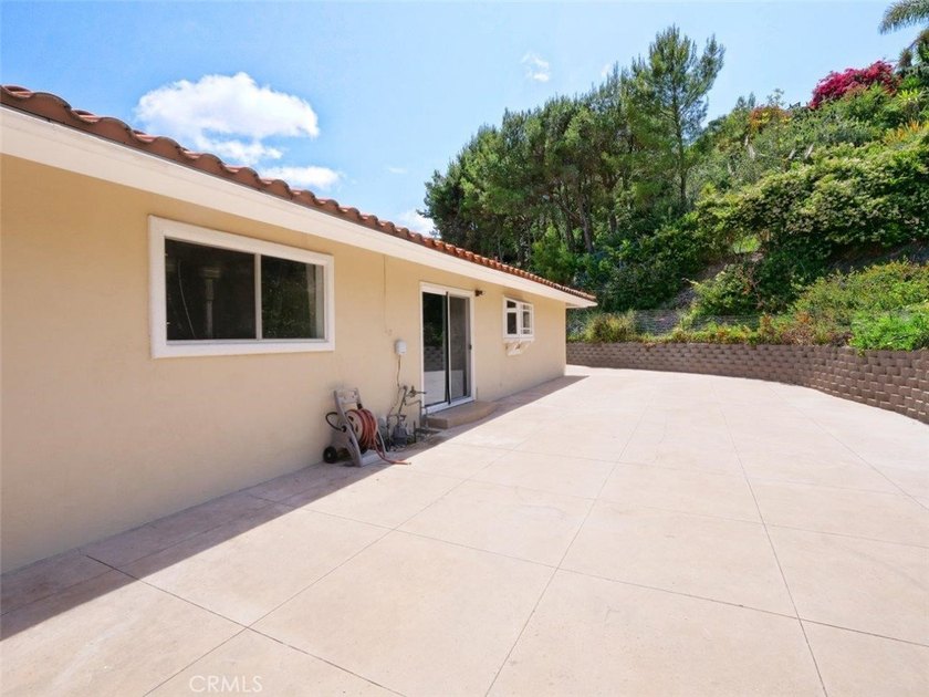Don't miss the UNIQUE OPPORTUNITY to own this beautifully - photo 36
