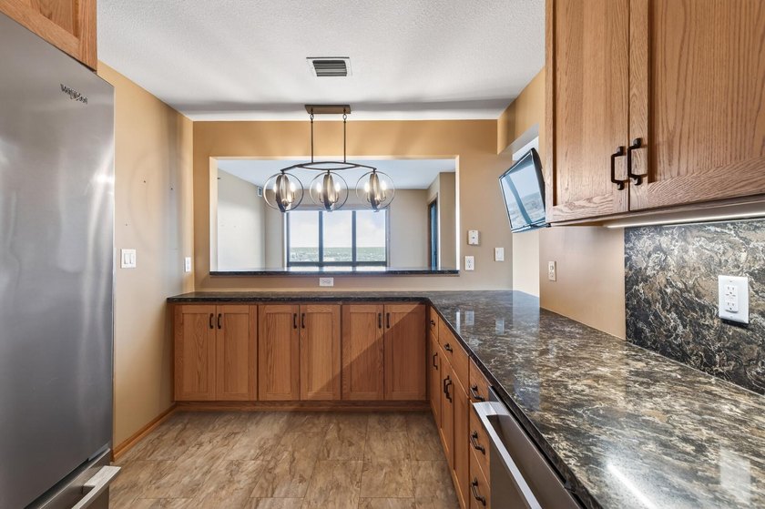 It's All About The View! This condo delivers on everything you - photo 6