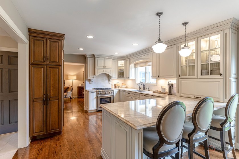 Welcome to this exceptional 3-bedroom, 2.1-bath home offering - photo 10