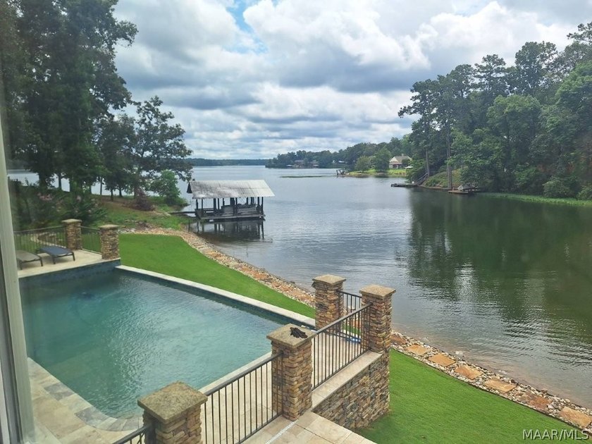 Experience resort style luxury living in the highly sought after - photo 11