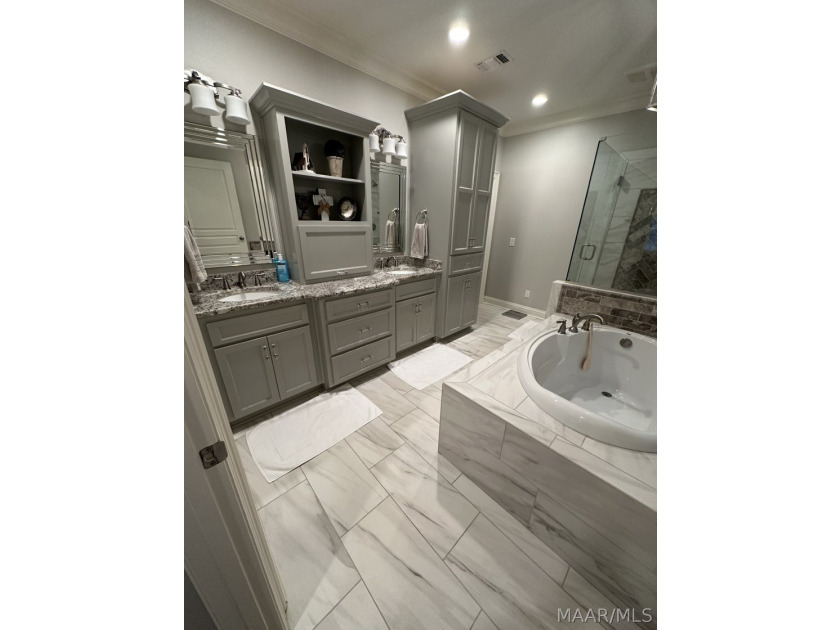 Experience resort style luxury living in the highly sought after - photo 22