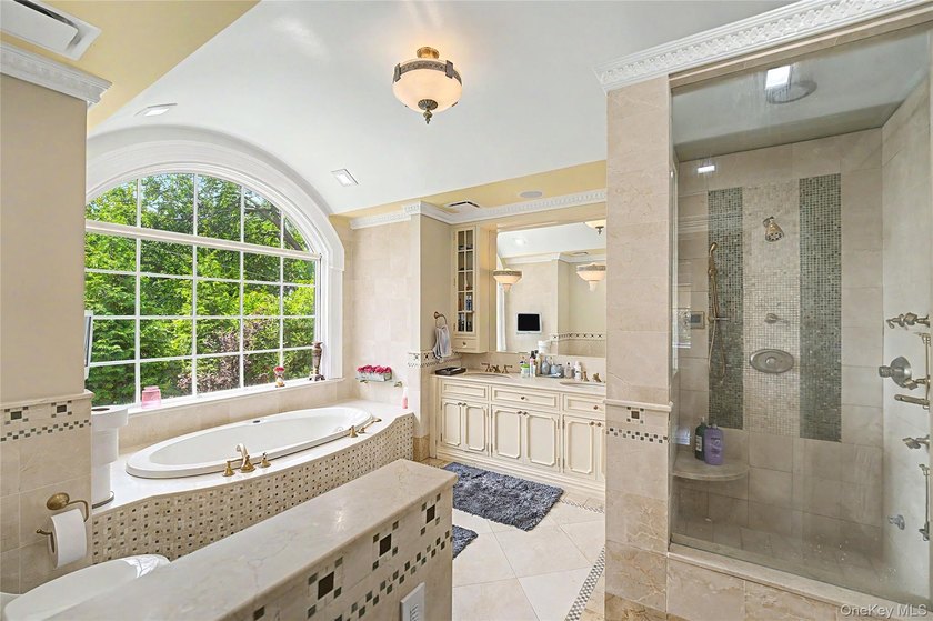 25 Lake Road | Waterfront Contemporary on the Golf Course - - photo 44