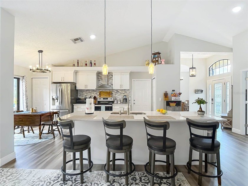 Welcome to a rare opportunity in beautiful Hudson - first time - photo 4