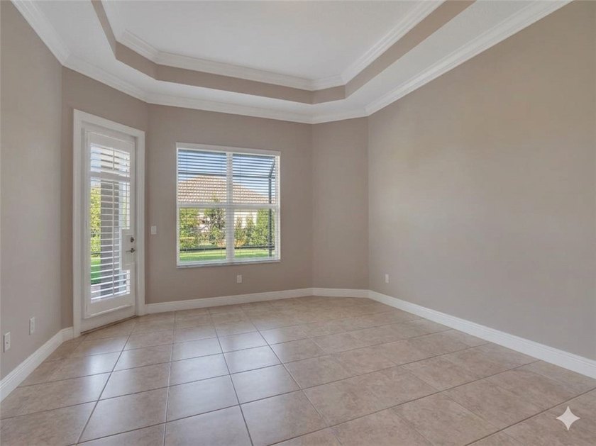 GHO Sawgrass former model home on fenced .40 lake lot with - photo 13
