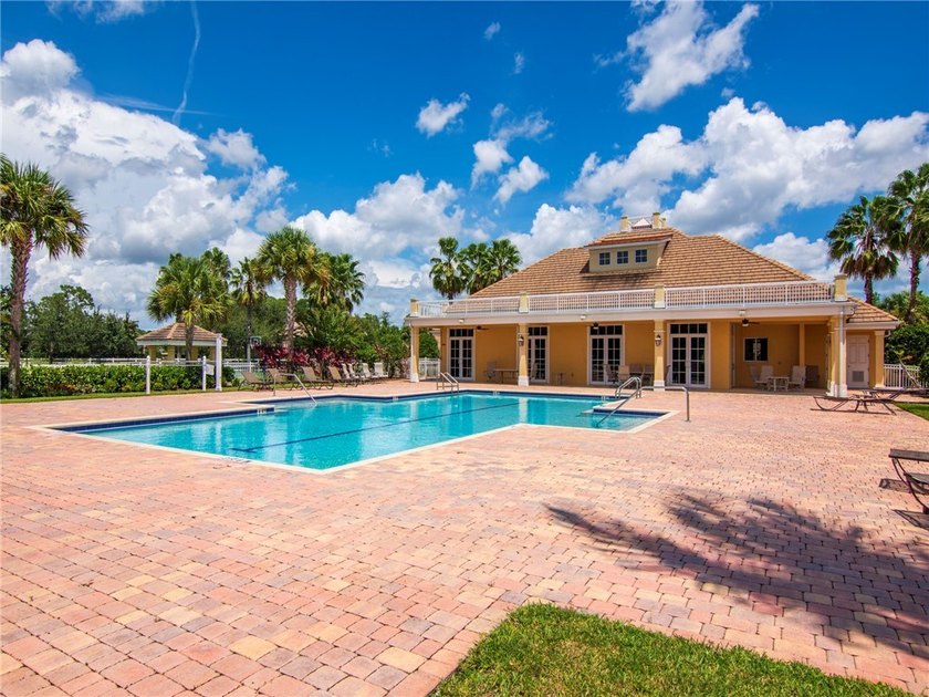 GHO Sawgrass former model home on fenced .40 lake lot with - photo 24