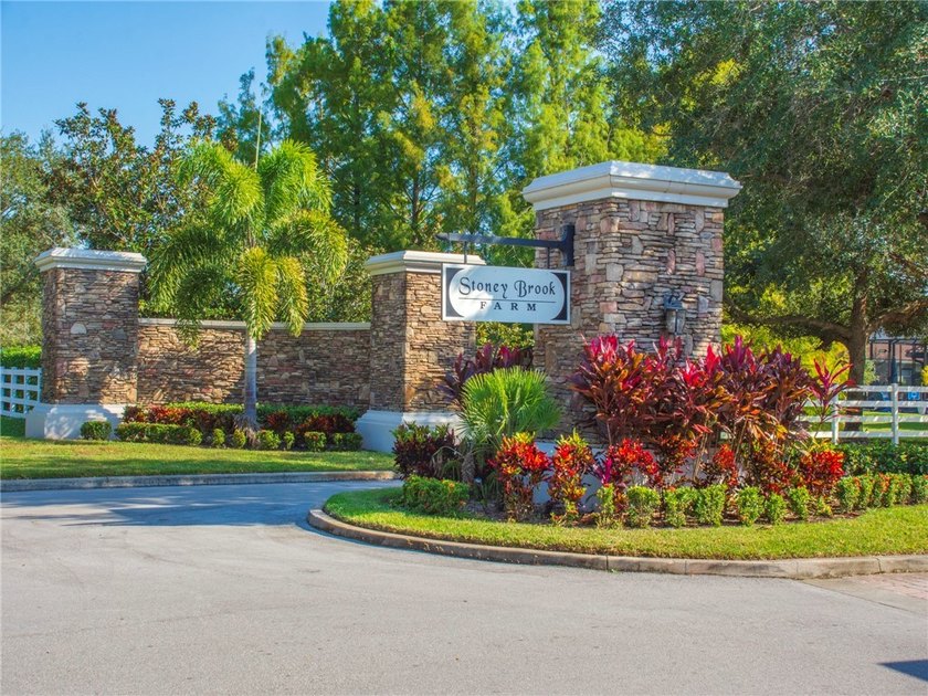 GHO Sawgrass former model home on fenced .40 lake lot with - photo 30