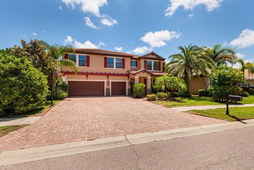 GORGEOUS in GRAND CYPRESS on LAKE TARPON ~ Location, Location - photo 6
