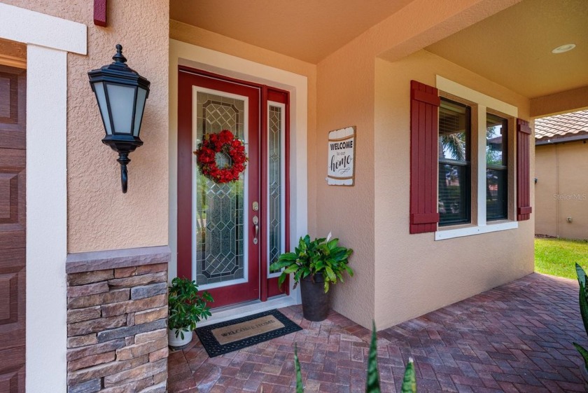 GORGEOUS in GRAND CYPRESS on LAKE TARPON ~ Location, Location - photo 8