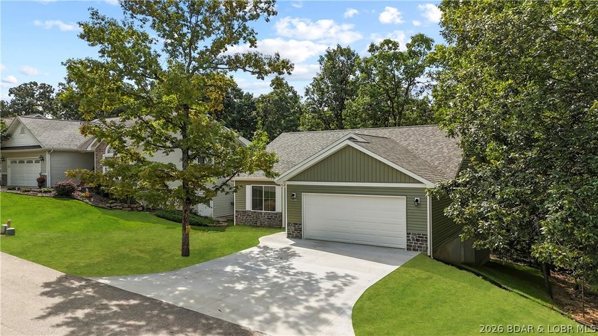 IN THE HEART OF OSAGE BEACH, your Lake of the Ozarks life starts - photo 46