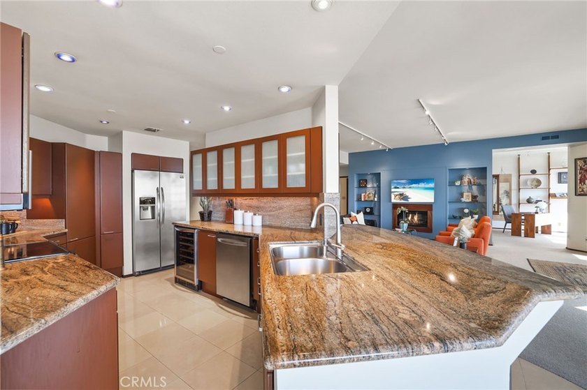 Welcome to 1310 E. Ocean Blvd, #1604! This meticulously - photo 11