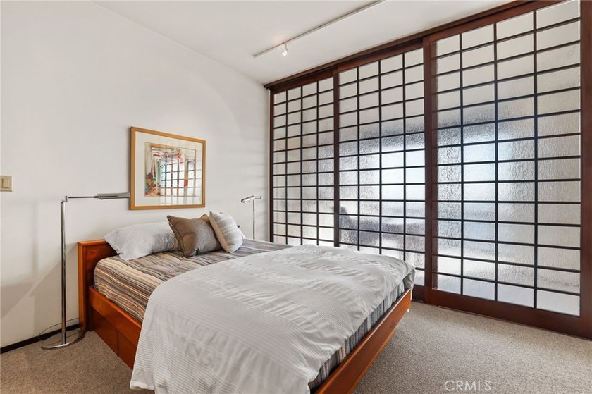 Welcome to 1310 E. Ocean Blvd, #1604! This meticulously - photo 21