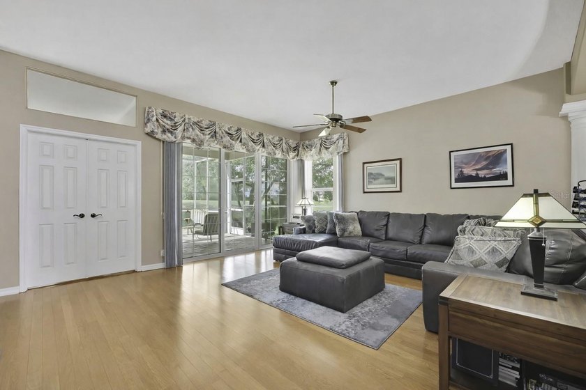 Set within the gated Glen Lakes Golf &amp; Country Club, this 2,238 - photo 6