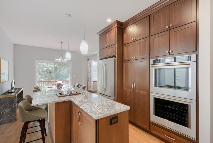 Welcome to this beautifully updated Seabrook Model in the highly - photo 12