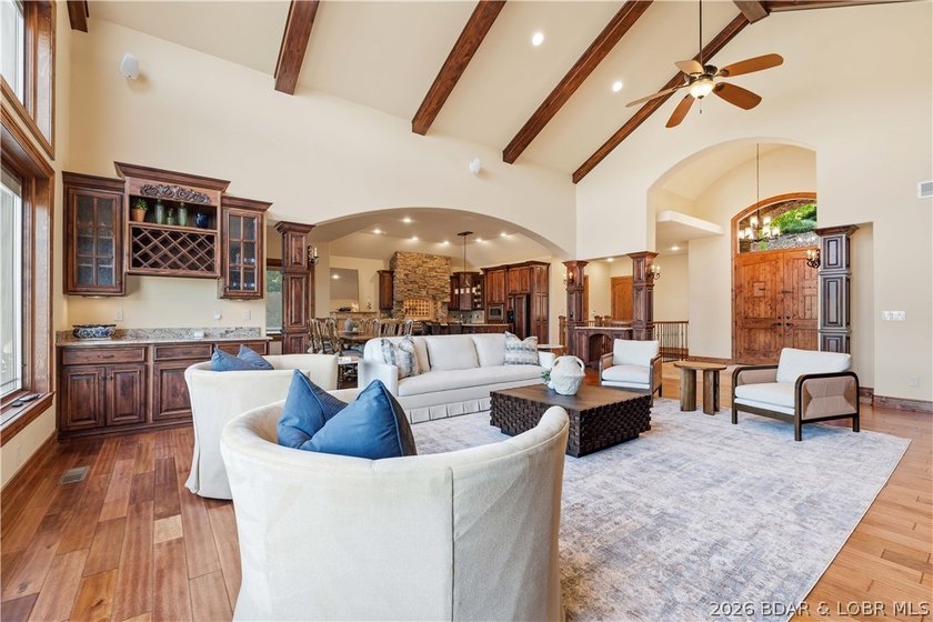 Custom-Built Lakefront Home in Sunrise Beach by Thomas - photo 9