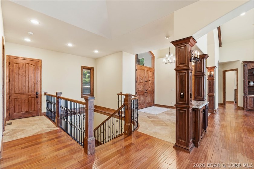 Custom-Built Lakefront Home in Sunrise Beach by Thomas - photo 10