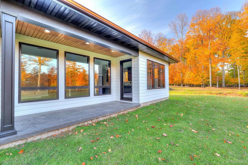 Experience refined modern living in this stunning 2025 - photo 56