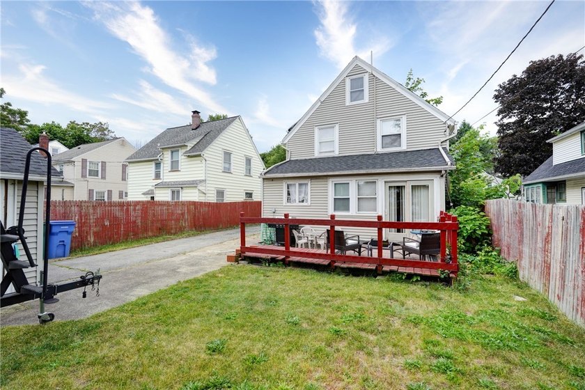 Welcome to 22 Ross Street! This well-maintained 3-bedroom, 1 - photo 20
