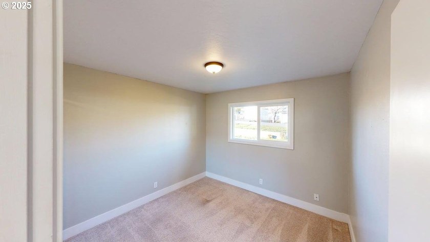 This home has been completely remodeled and updated to today's - photo 20