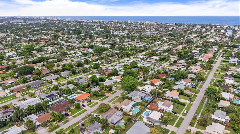Located in highly desirable Deerfield Beach, East of Federal - photo 27