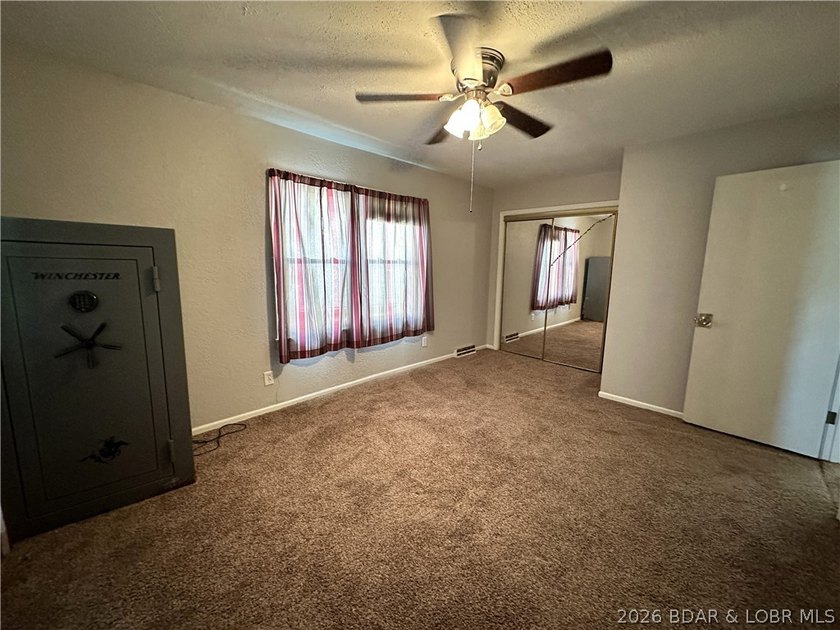 2-bedroom home conveniently located just minutes from the - photo 11
