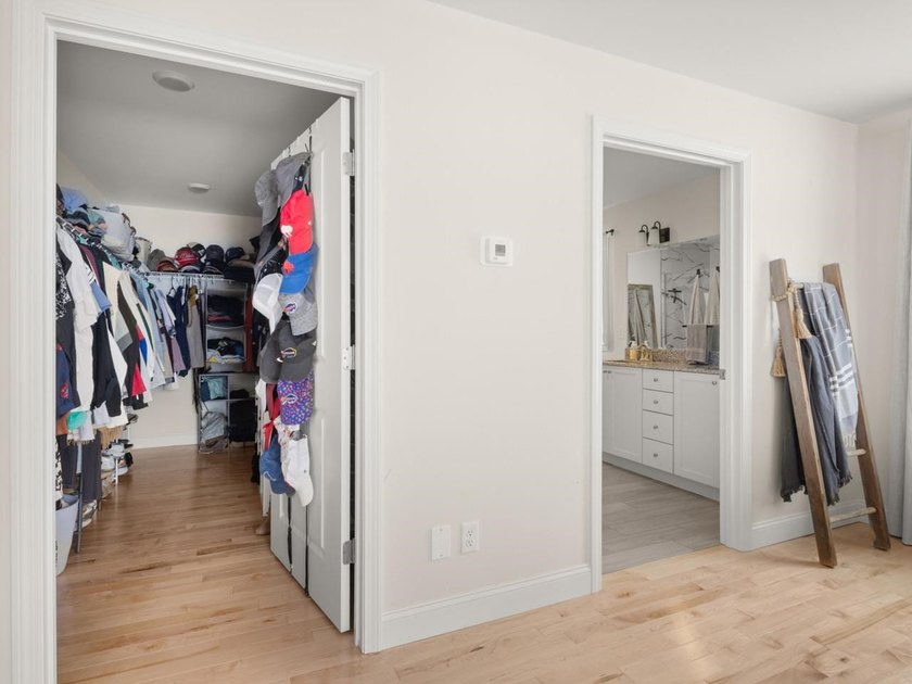 Experience refined single-level living just moments from Keeler - photo 22