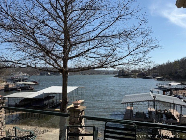 This property has everything that is sought after in a lake home - photo 9
