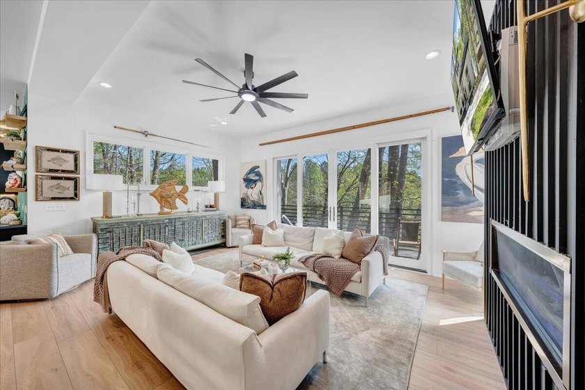 Don't miss this custom-designed, fully furnished residence - photo 23