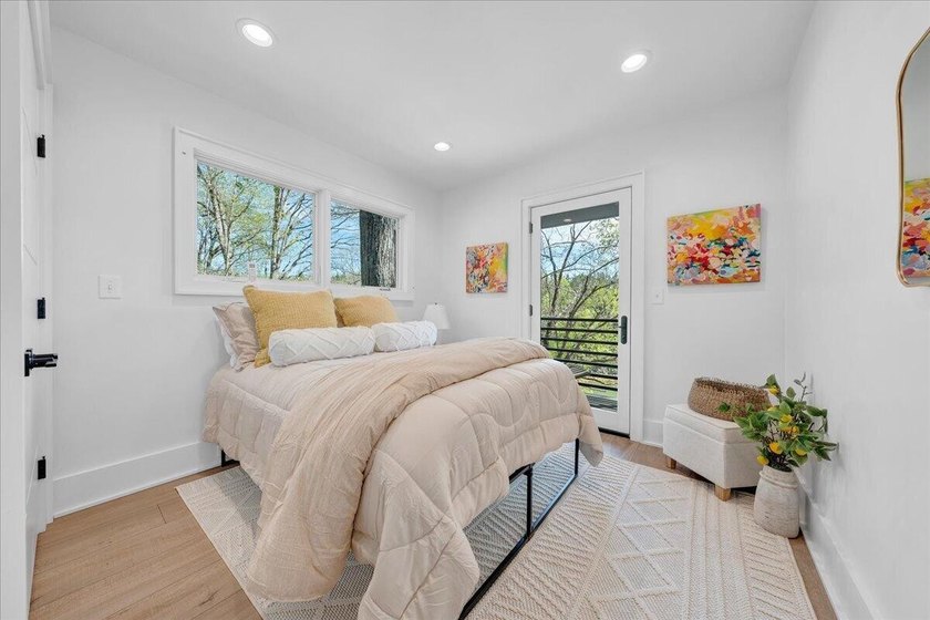 Don't miss this custom-designed, fully furnished residence - photo 38