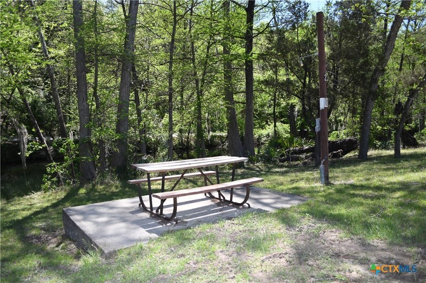 Build your dream home on the desirable west side of Canyon Lake! - photo 22