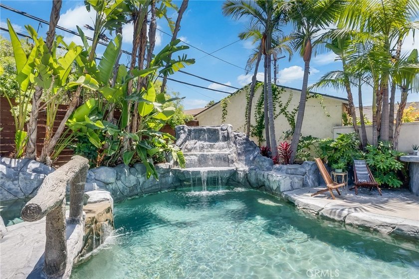 Welcome to 3556 Roxanne Avenue, a beautifully maintained Carson - photo 33