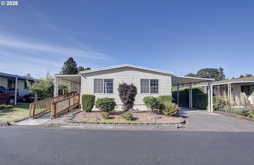 Welcome home to this 2-bedroom, 2-bath double-wide manufactured - photo 3