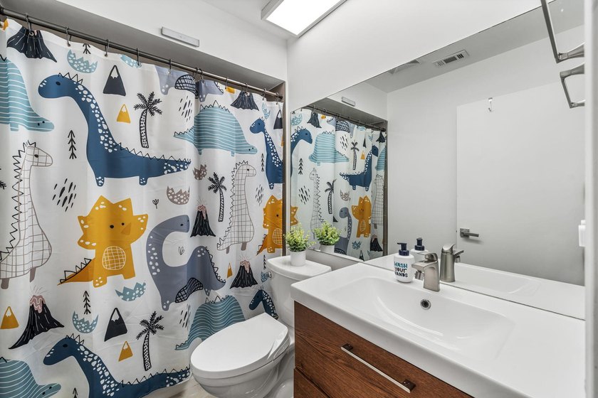 $5000 FOR LENDER CREDIT TO THE BUYER :QUALIFIES USING PALM BEACH - photo 13