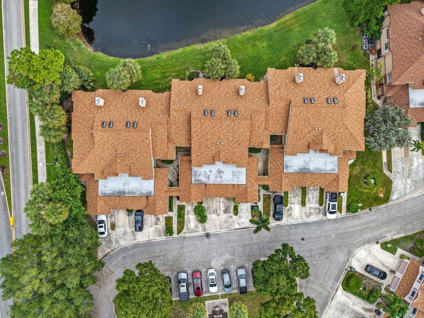 $5000 FOR LENDER CREDIT TO THE BUYER :QUALIFIES USING PALM BEACH - photo 17